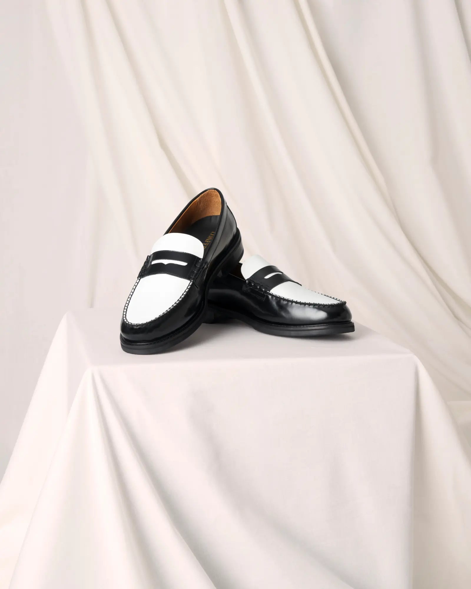 Two-Tone leather penny loafers for men and women